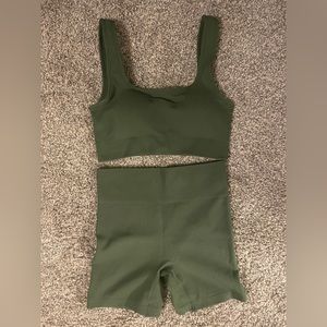 Dark green matching workout set
